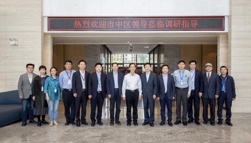 市中區(qū)委書(shū)記韓永軍一行到集團(tuán)調(diào)研指導(dǎo)